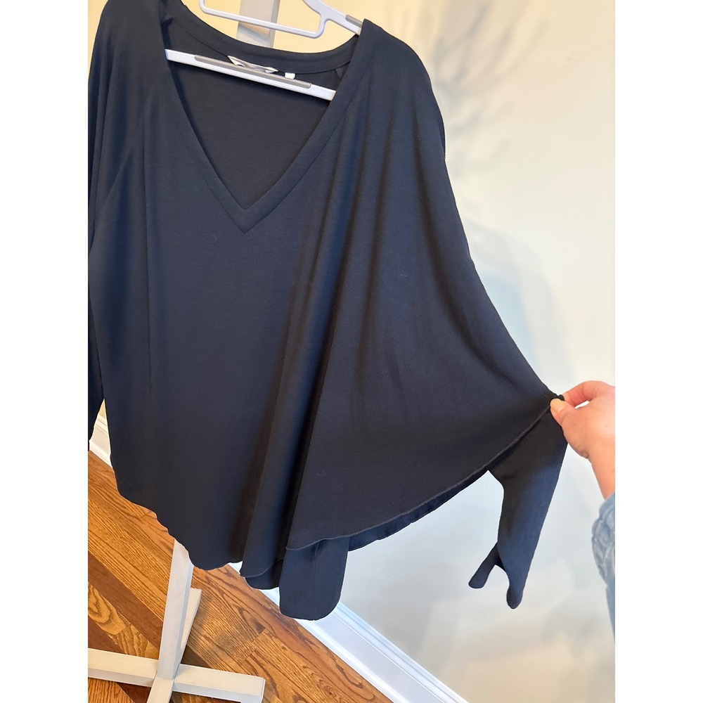 Soft Surroundings Madeline Asymmetrical Black Tunic Top Size 1X - Picture 3 of 9